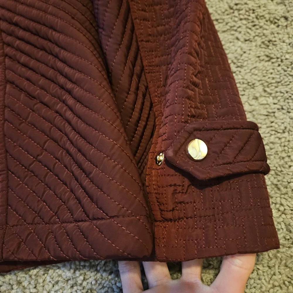 Jones New York Quilted‎ Jacket Size S Burgundy Hooded Parka Coat Barn Fall